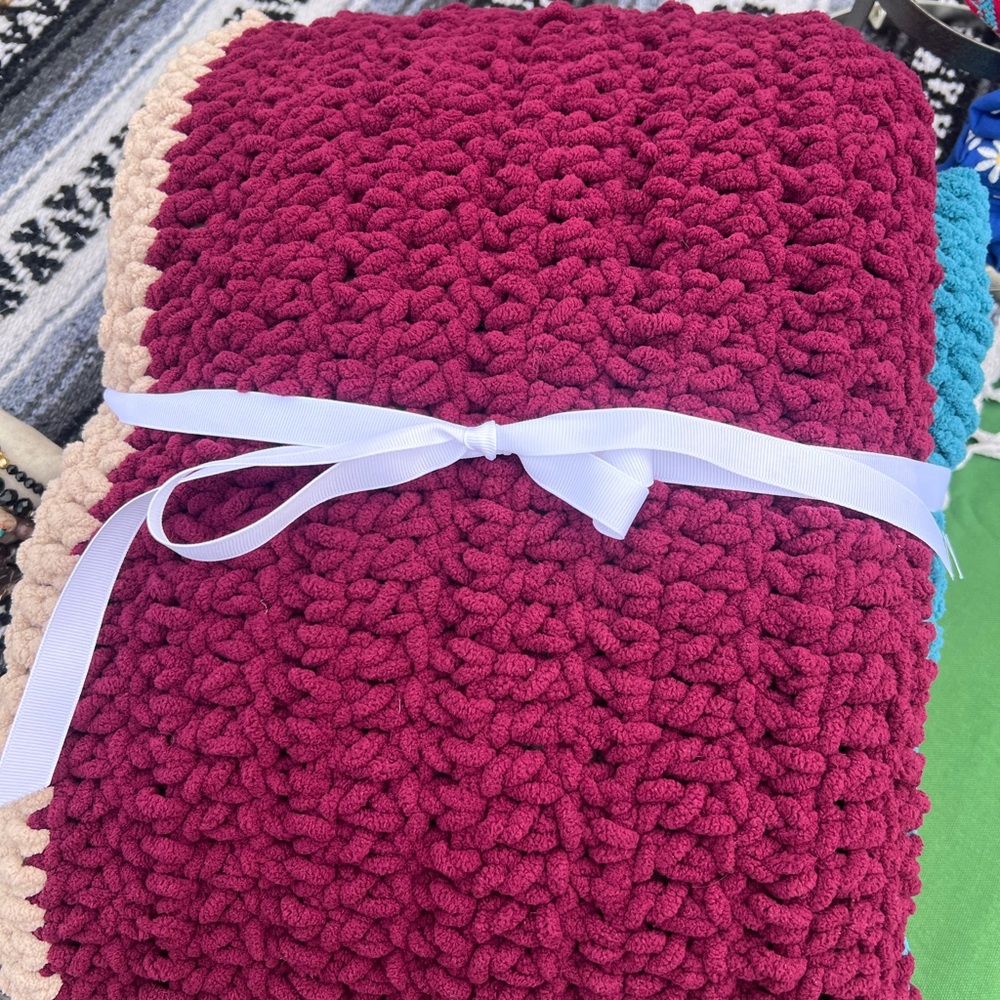 Plush Burgundy Knit Throw Blanket